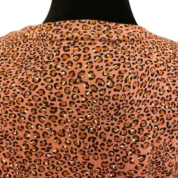 Who‎ What Wear Pink Cheetah Print Top - Picture 6 of 10